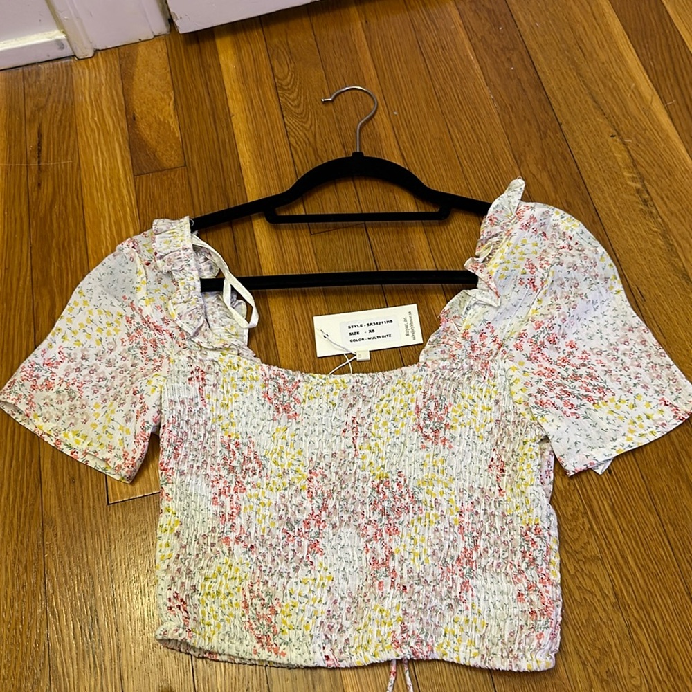 Sim & Sam Floral Crop Top - Picture 3 of 4